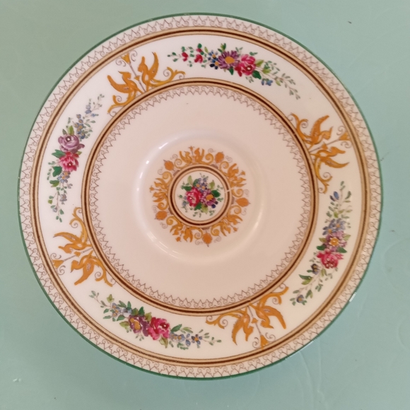 Wedgwood Columbia Double Handle Teacup and Saucer - Picture 2 of 9